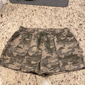 Women’s Camo Shorts